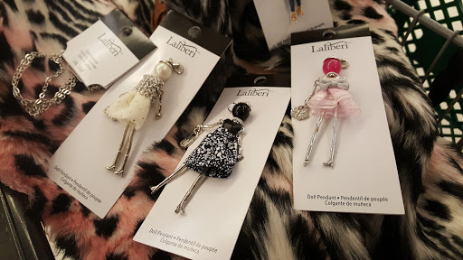 Fabric Store «Jo-Ann Fabrics and Crafts», reviews and photos, 1335 Creston Park Dr, Janesville, WI 53545, USA