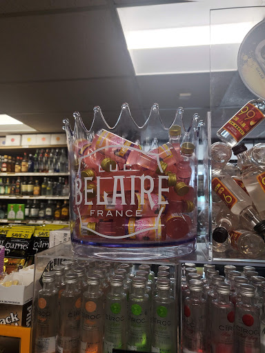 Liquor Store «Metro Spirits», reviews and photos, 170 E Main St, Middletown, CT 06457, USA