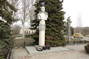 monument Karbyshev image