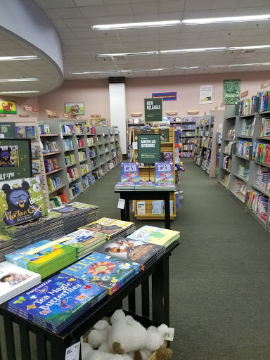 Book Store «Bookstar (Barnes & Noble)», reviews and photos, 8650 Genesee Ave, San Diego, CA 92122, USA
