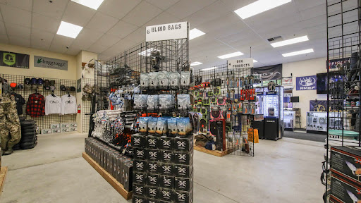 Sporting Goods Store «Pacific Flyway Supplies- Sporting Goods and Ammo», reviews and photos, 1690 N Lincoln St, Dixon, CA 95620, USA