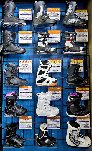 Sporting Goods Store «Play It Again Sports», reviews and photos, 25875 Novi Rd #140, Novi, MI 48375, USA