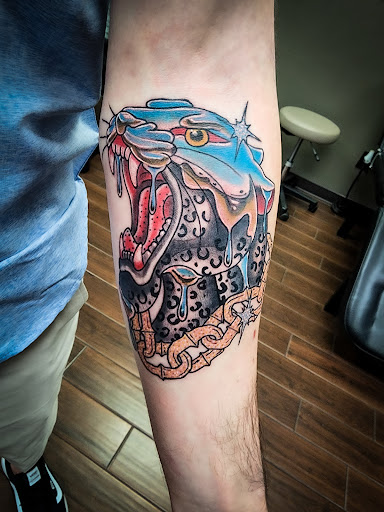 Tattoo Shop «Forsaken Tattoos», reviews and photos, 1200 W Howard Ln, Austin, TX 78753, USA