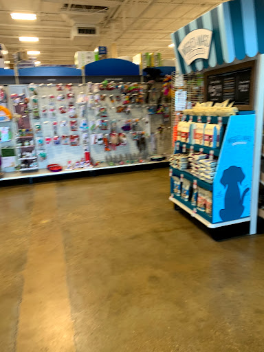 Pet Supply Store «PetSmart», reviews and photos, 4164 E. McCain Blvd., North Little Rock, AR 72117, USA