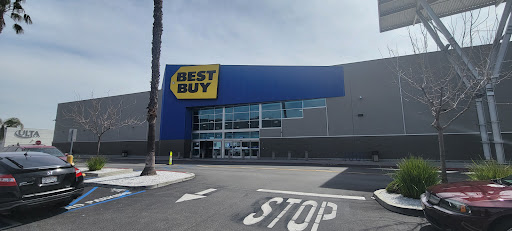 Best Buy image