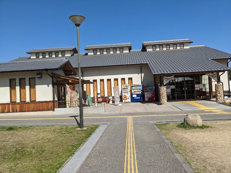 道の駅 源平の里むれ