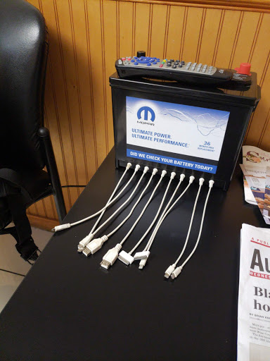 Car Dealer «Klement Chrysler Jeep Dodge RAM», reviews and photos, 500 US-287, Decatur, TX 76234, USA