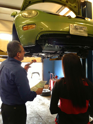 Auto Repair Shop «V & F Auto», reviews and photos, 443 Springfield St, Agawam, MA 01001, USA