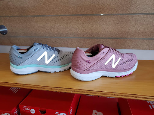 Shoe Store «New Balance Fairview Heights», reviews and photos, 6540 N Illinois St #104, Fairview Heights, IL 62208, USA