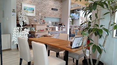 カフェレストラン 森と緑