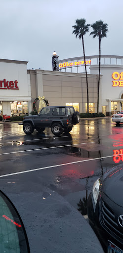 Shopping Mall «Meyerland Plaza», reviews and photos, 4700 Beechnut St, Houston, TX 77096, USA