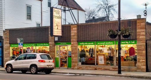 Thrift Store «Family Tree Resale», reviews and photos, 5066 N Lincoln Ave, Chicago, IL 60625, USA