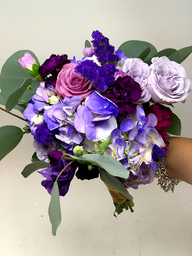 Florist «Pretty Petals Floral Boutique», reviews and photos, 2932 Hillcrest Dr, San Antonio, TX 78201, USA