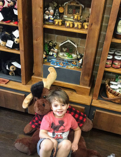 Gift Shop «Salt Lake Souvenir & Gift», reviews and photos, 24 W 100 S, Salt Lake City, UT 84101, USA