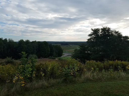 Golf Course «The Links at Outlook & Outlook Tavern Restaraunt», reviews and photos, 310 Portland St, Berwick, ME 03901, USA