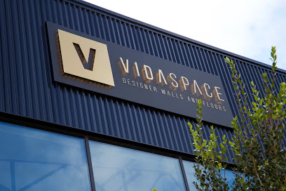 VidaSpace | Head Office + Distribution