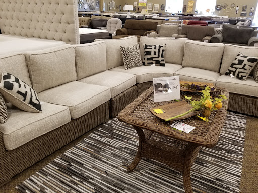 Furniture Store «The Furniture Mart - Fridley», reviews and photos, 5401 E River Rd Service Road, Fridley, MN 55421, USA