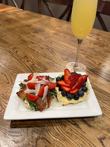 Wine Bar «Water into Wine, Bistro & Lounge», reviews and photos, 607 N Campbell Station Rd, Knoxville, TN 37934, USA