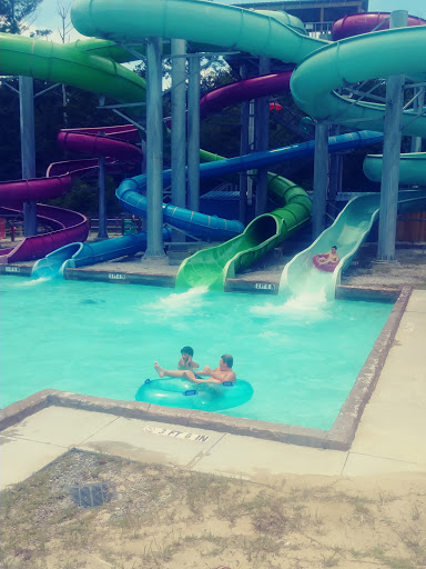 Water Park «Surf Lagoon Water Park», reviews and photos, 130 Towne Center Blvd, Pooler, GA 31322, USA