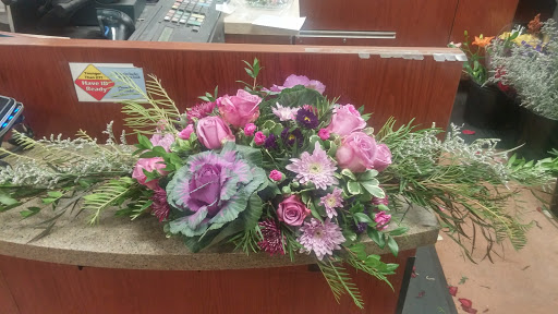 Grocery Store «Kroger», reviews and photos, 1435 S Reynolds Rd, Maumee, OH 43537, USA