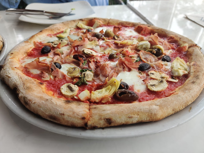 #1 best pizza place in Irvine - Angelina's Pizzeria Napoletana