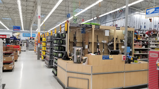 Department Store «Walmart Supercenter», reviews and photos, 731 E Rochambeau Dr, Williamsburg, VA 23188, USA