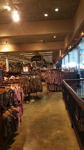 Sporting Goods Store «Bass Pro Shops», reviews and photos, 10040 Gulf Center Dr, Fort Myers, FL 33913, USA
