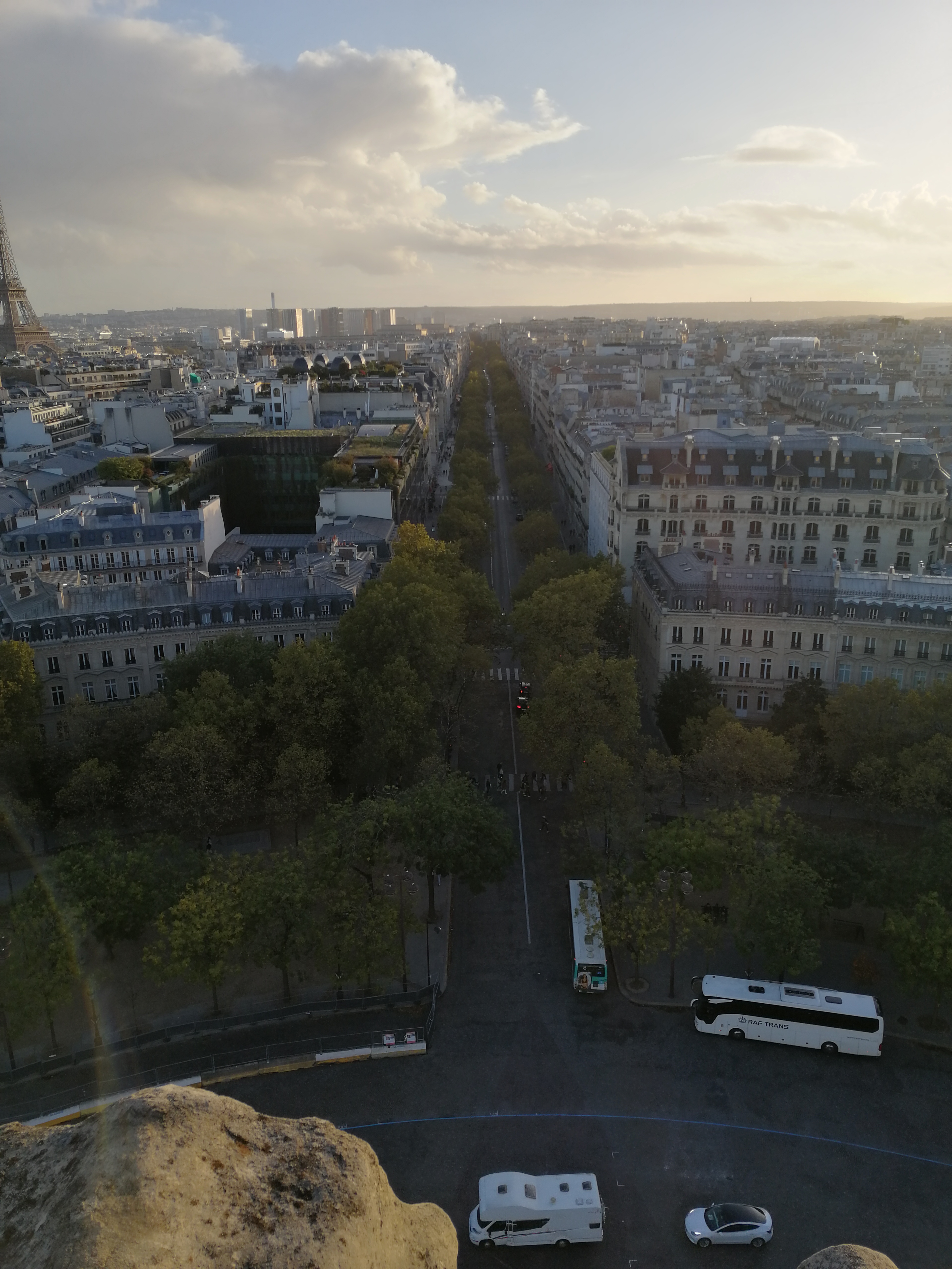 Photo n° 19 de l'avis de Atlas. fait le 22/10/2023 à 15:55