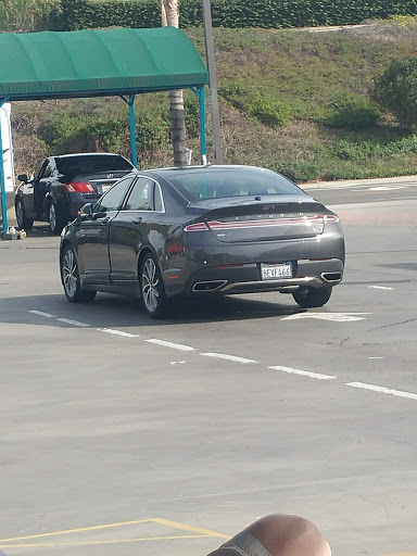 Car Wash «Nohl Ranch Car Wash & Mini Mrt», reviews and photos, 2700 N Santiago Blvd, Orange, CA 92867, USA