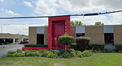 Wilson Sporting Goods Co, 9509 Foster Ave, Schiller Park, IL 60176, USA, 