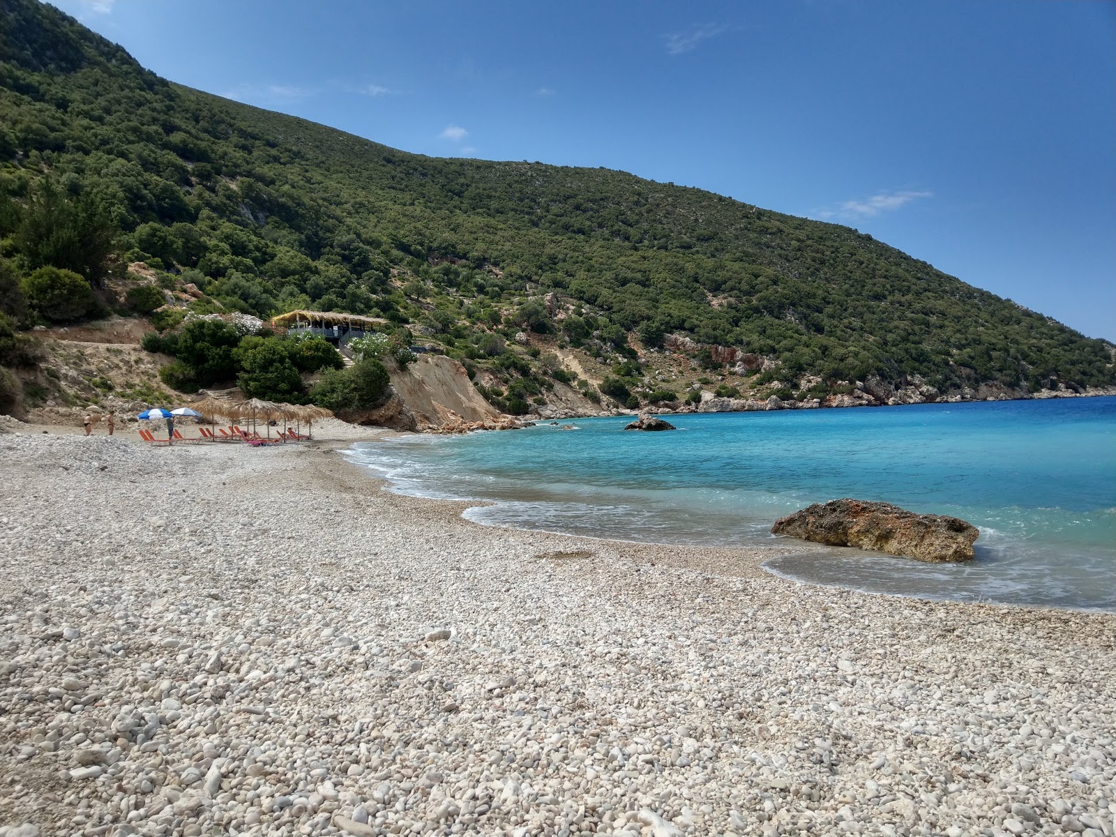 Photo de Plage Agia Kiriaki zone des équipements