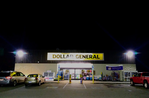 Discount Store «Dollar General», reviews and photos, 36 Winter Place Lane, Newland, NC 28657, USA