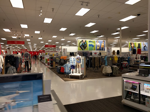 Department Store «Target», reviews and photos, 11051 Victory Blvd, North Hollywood, CA 91606, USA