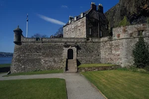 Dumbarton Castle image