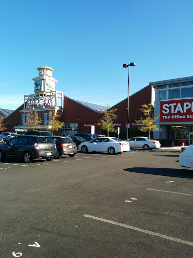 Office Supply Store «Staples», reviews and photos, 165 Middlesex Ave, Somerville, MA 02145, USA