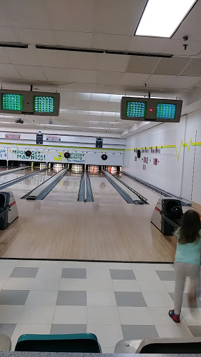 Bowling Alley «Family Fun Bowling Center», reviews and photos, 15 Hildreth St, Bangor, ME 04401, USA