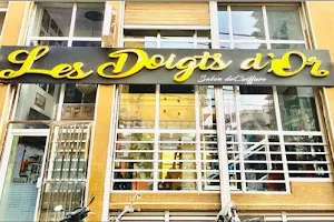 Les Doigts D’or Beauty & Brush image
