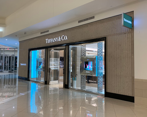 Jewelry Store «Tiffany & Co.», reviews and photos, 505 Vine St, Cincinnati, OH 45202, USA