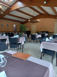 Atmosphère du Restaurant français Restaurant de l'Agriculture à Valmont - n°10