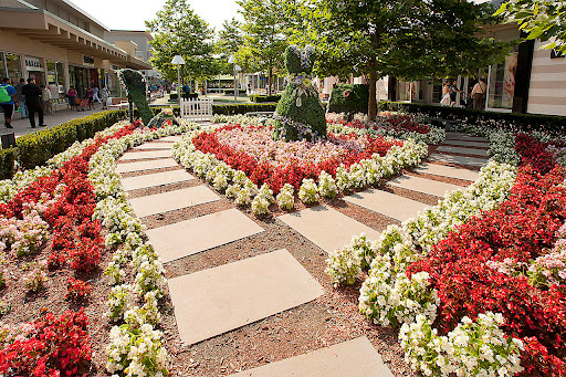 Shopping Mall «Cross County Shopping», reviews and photos, 8000 Mall Walk, Yonkers, NY 10704, USA