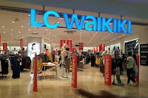 LC Waikiki image