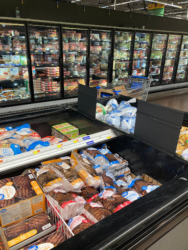 Supermarket «Walmart Neighborhood Market», reviews and photos, 5216 Red Bug Lake Rd, Winter Springs, FL 32708, USA