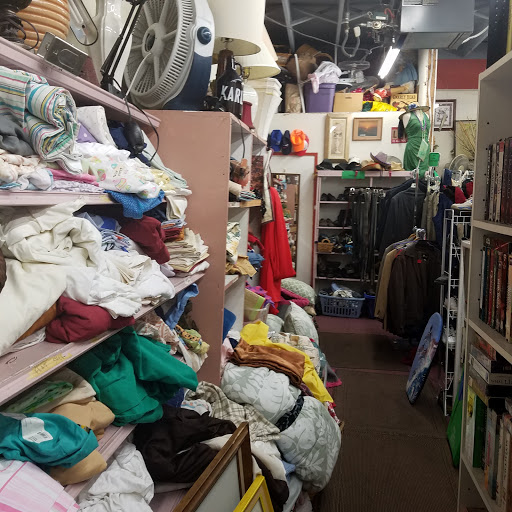 Thrift Store «United Voluntary Services Thrift», reviews and photos, 474 Marsh St # E, San Luis Obispo, CA 93401, USA