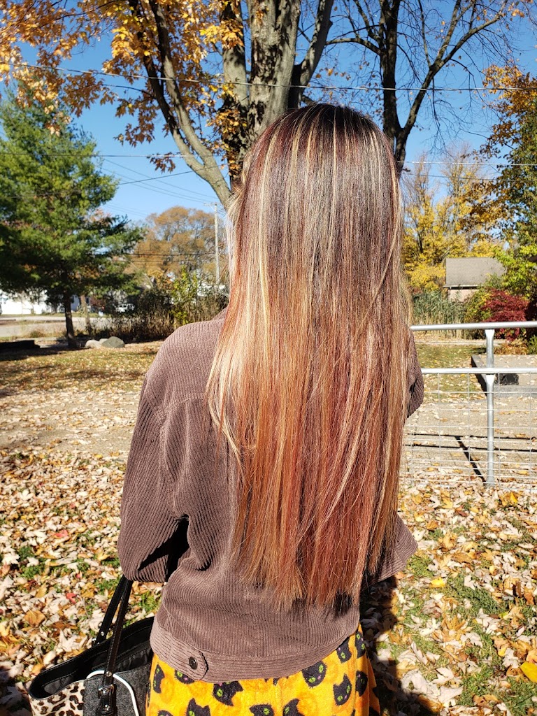 Home salon styling 48045