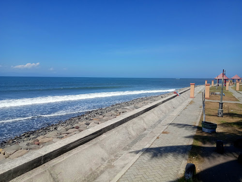 Dharmawangi Beach photo #2