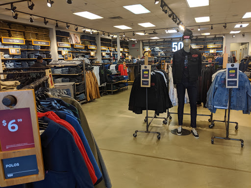 Levis Outlet Store image 8