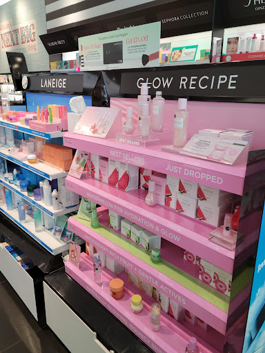 Cosmetics Store «SEPHORA», reviews and photos, 1689 Arden Way #1084, Sacramento, CA 95815, USA