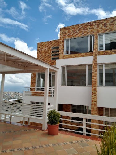 Bienes Raíces Real Estate - Quito
