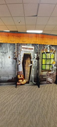 Shopping Mall «Lindale Mall», reviews and photos, 4444 1st Ave NE, Cedar Rapids, IA 52402, USA