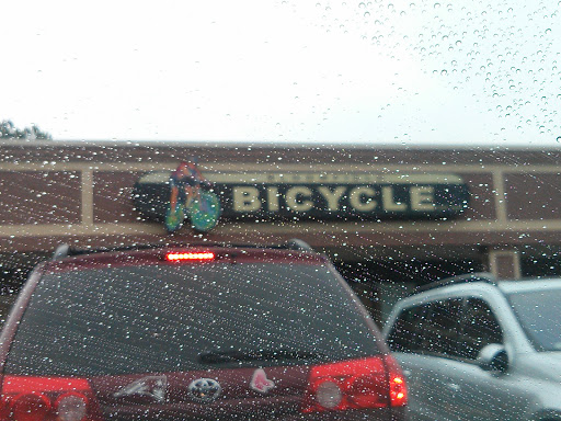 Bicycle Store «Bloomfield Bicycle & Repair Shop», reviews and photos, 38 Tunxis Ave, Bloomfield, CT 06002, USA
